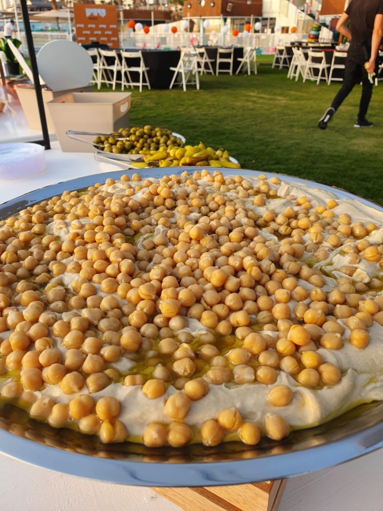 בר חומוס לאירועים