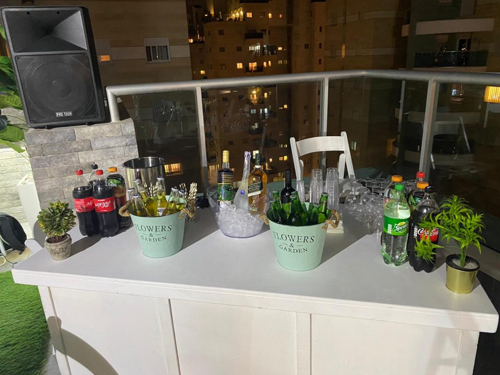 דוכן שתיה לאירועים