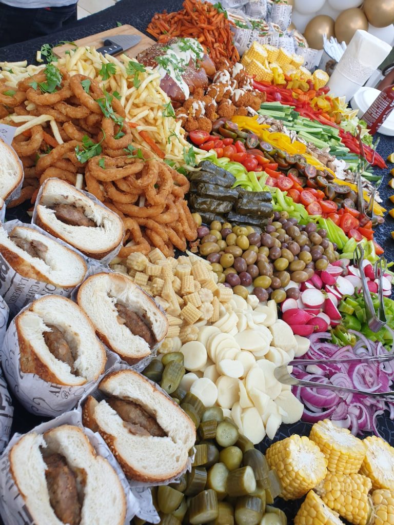 שולחן שוק המבורגר