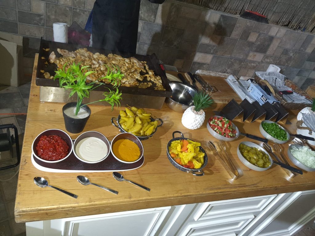 דוכן נאמס שווארמה