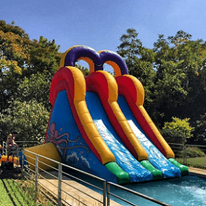 מגלשת אקסטרים לבריכה